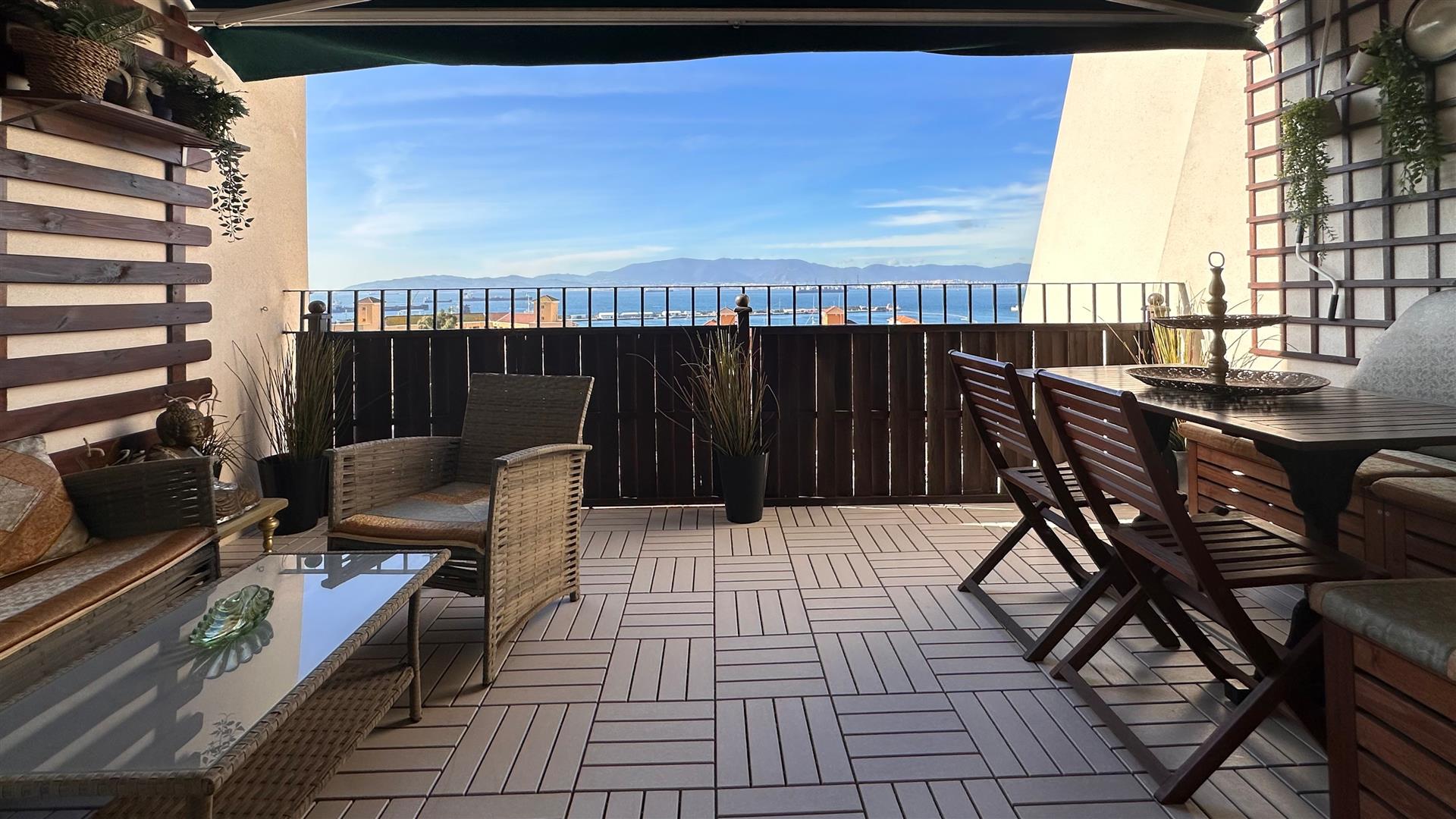Image of Apartment - 2 Bedrooms - 2 Bathrooms for Sale in Gardiner's View-Gibraltar, Image 2